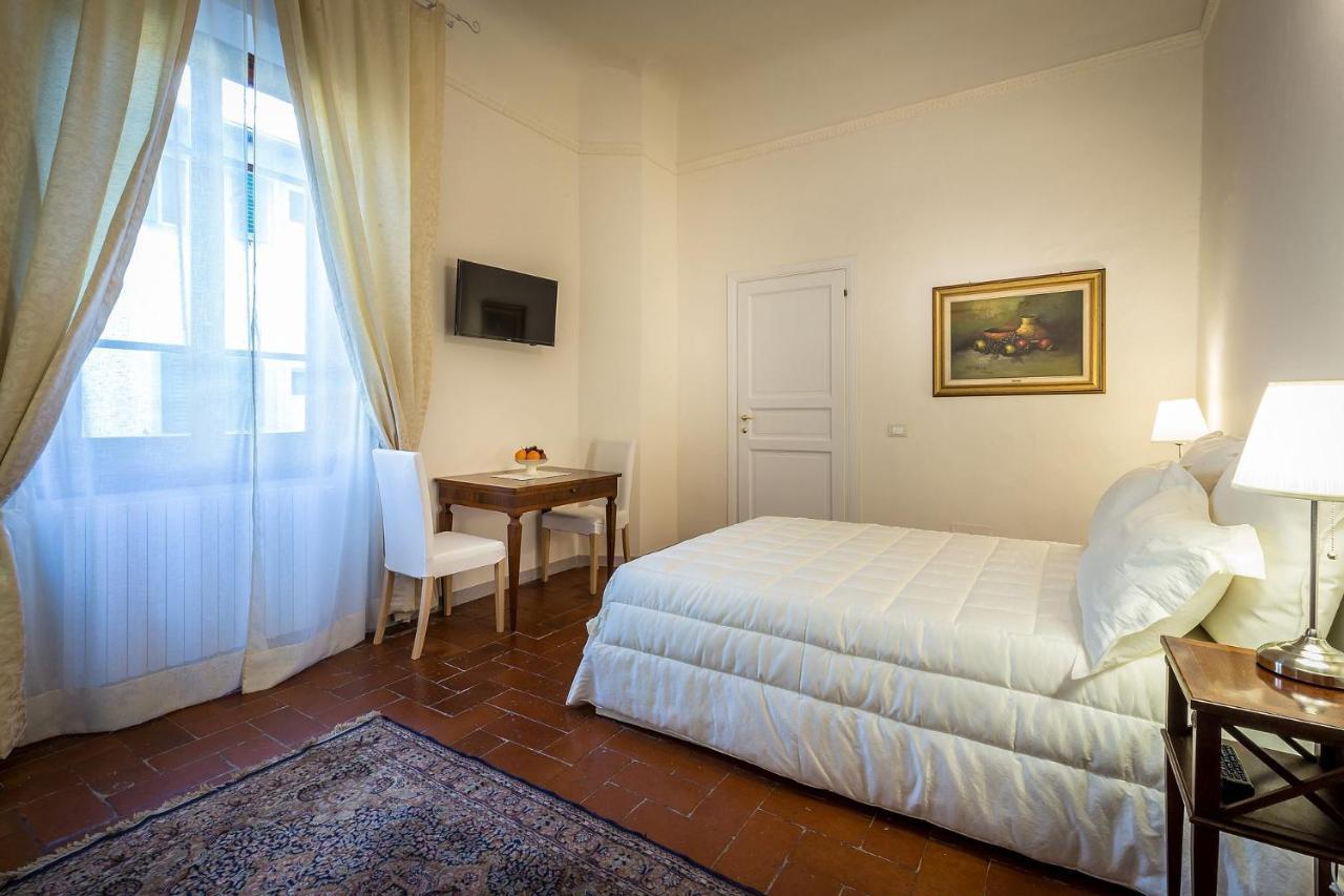 Dimora Bandinelli Bed and Breakfast Florencia Exterior foto